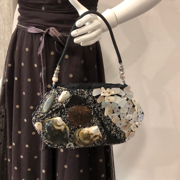 Shell purse - Picture 3 of 4